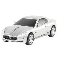 MASERATI GRANTURISMO DRAADLOZE AUTOMUIS